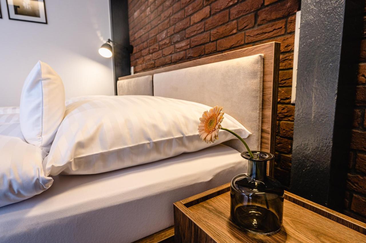 Garni Hotel Dock Bratislava Extérieur photo